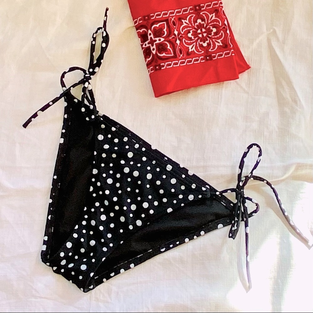 Like New Victoria’s Secret Cheeky Polka Dot Brief